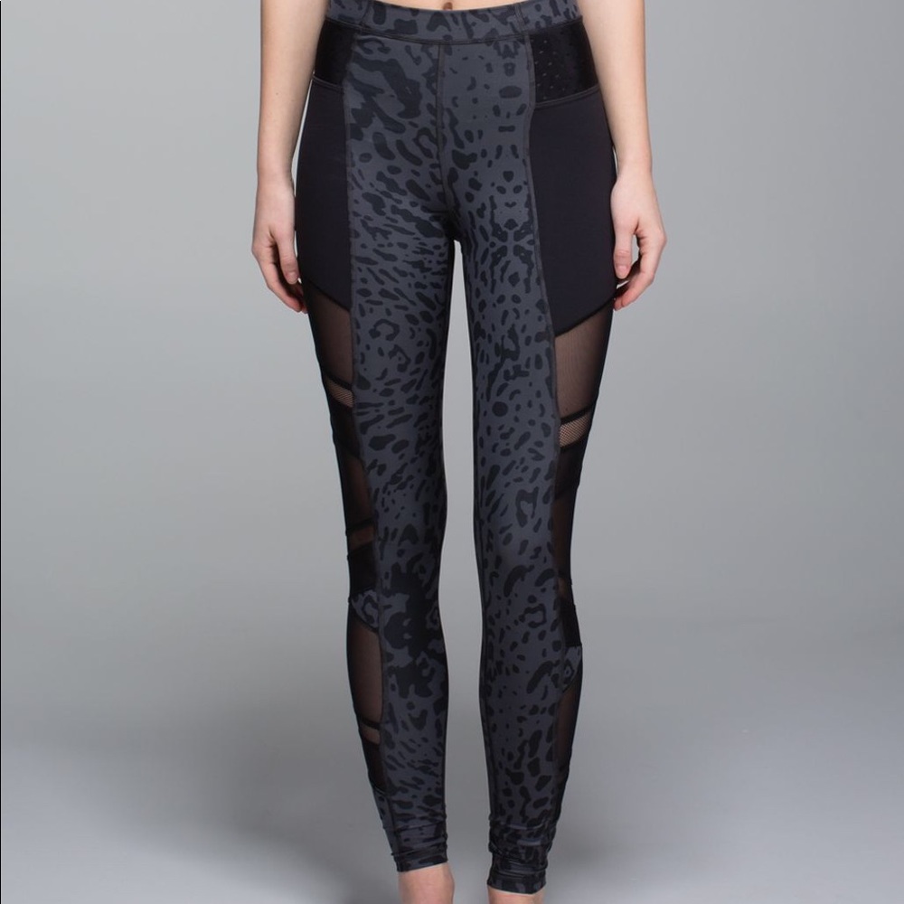 Lululemon “Just Breathe” cheetah / mesh leggings ✨